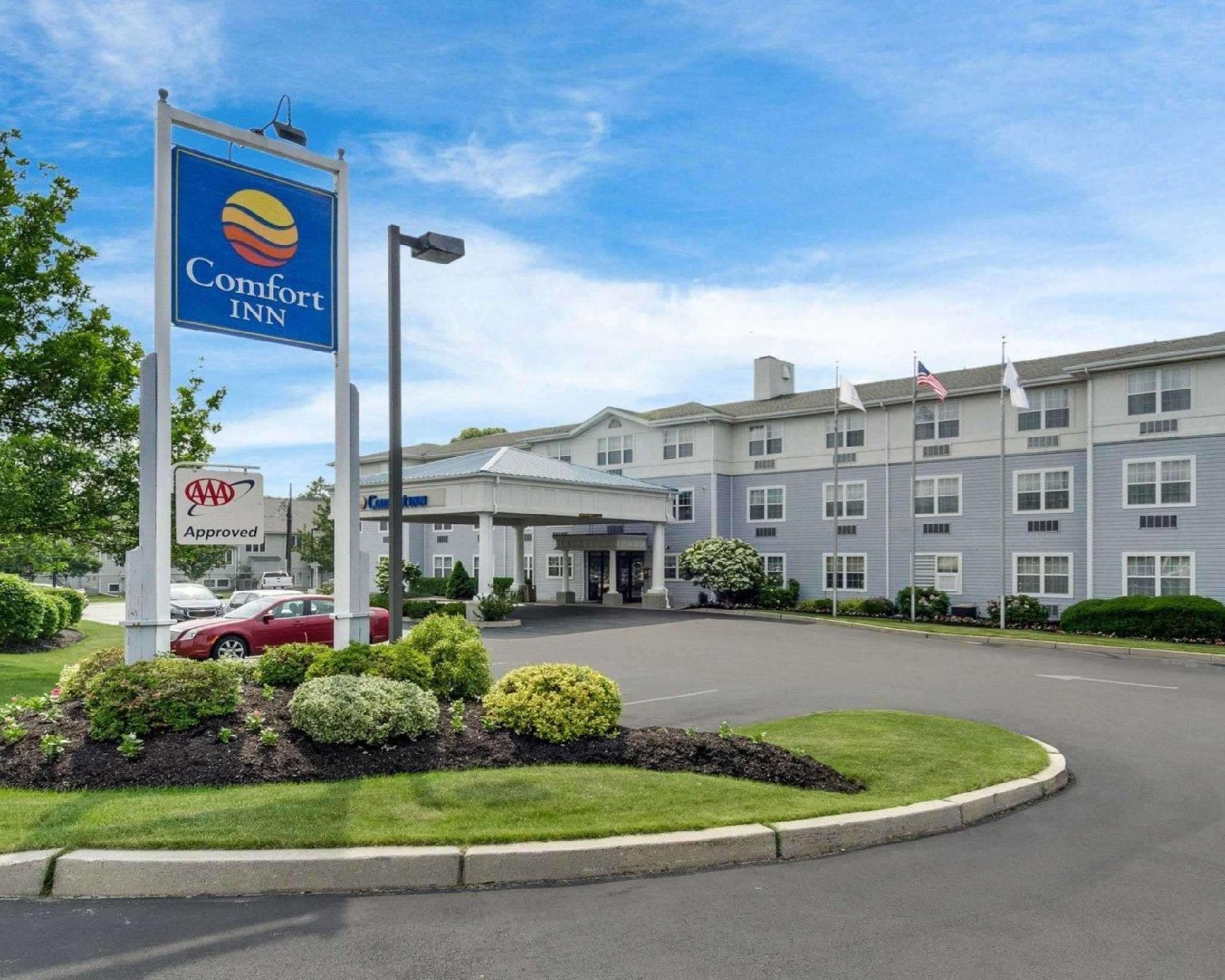 Holiday Inn Express - Plymouth By Ihg Exterior photo